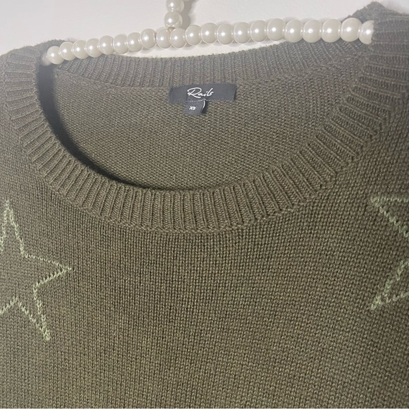 Rails Perci Olive Star Sweater - Picture 6 of 7